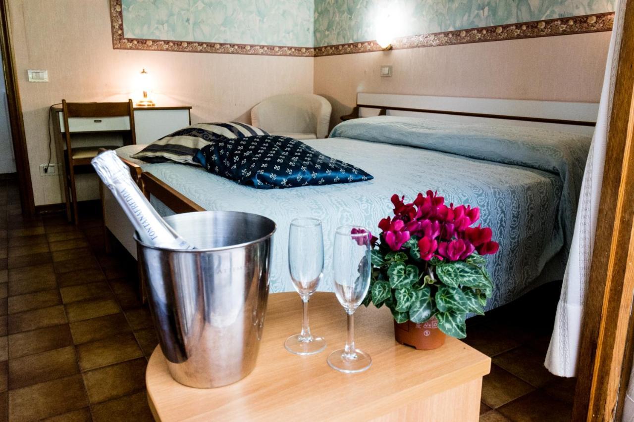 Da Elio Hotel Piegaro  Buitenkant foto
