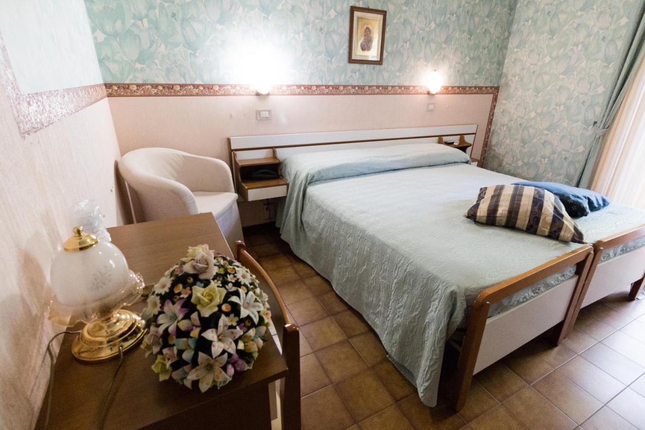 Da Elio Hotel Piegaro  Buitenkant foto